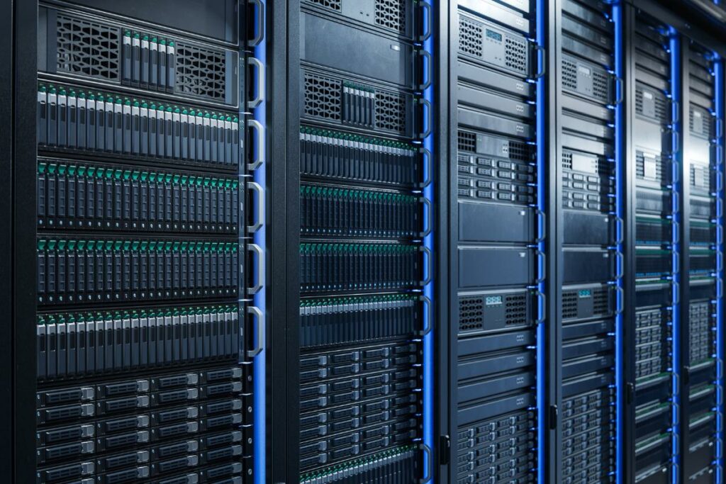 Virtualização de servidores (capa)