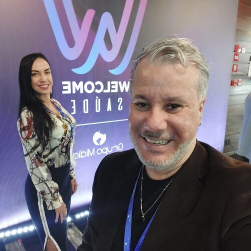 Self no painel de boas vindas