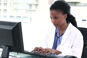 melhor software consultório médico (capa)